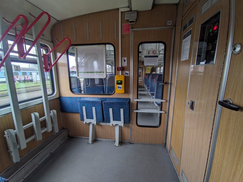 810 663-5