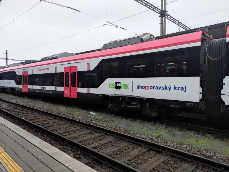 533 031-1