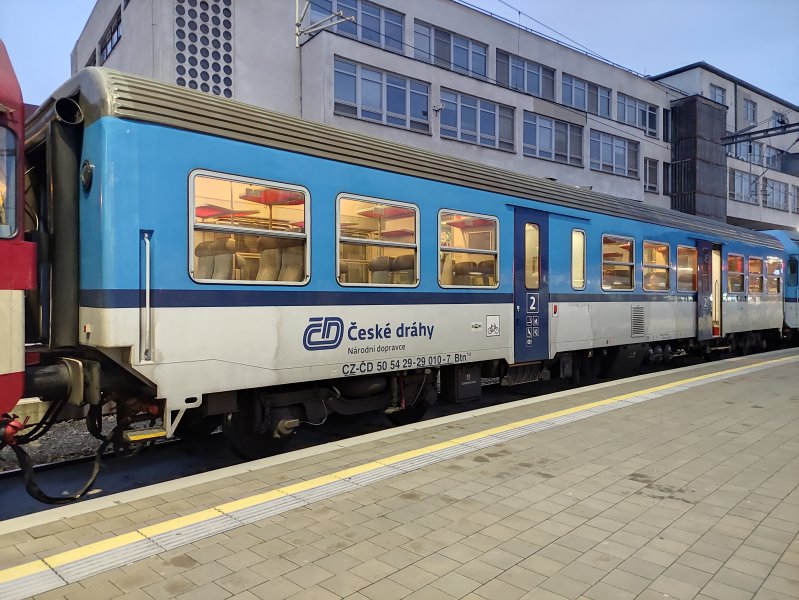 29-29 010-7