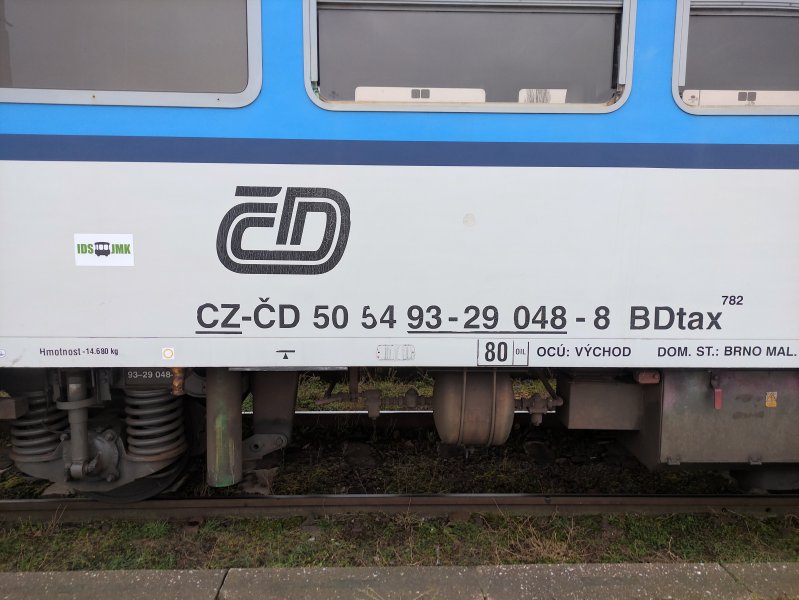 93-29 048-8