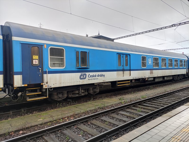 82-40 394-3