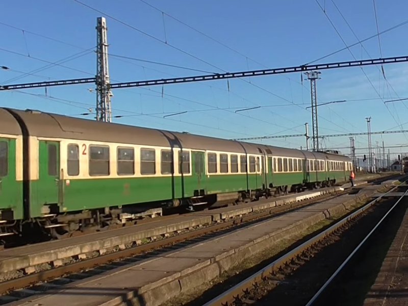 063 363-6