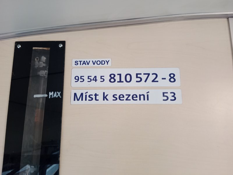 810 572-8