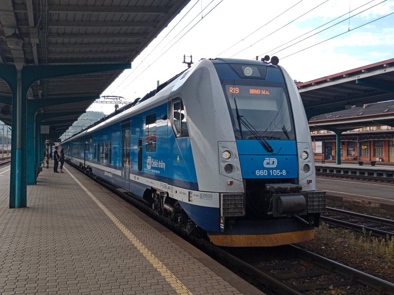 660 105-8