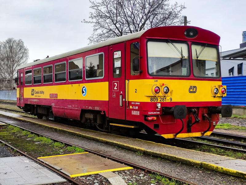 809 281-9