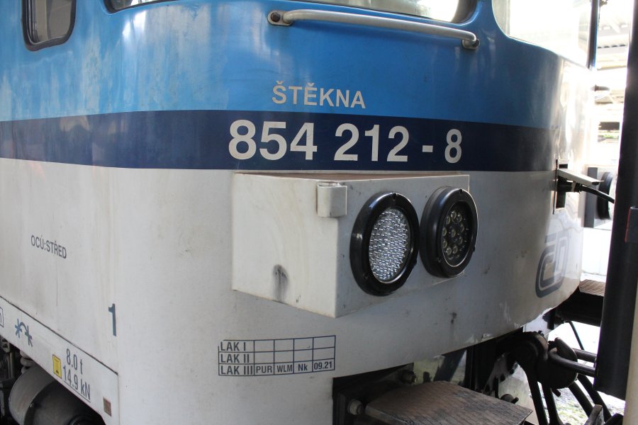 854 212-8