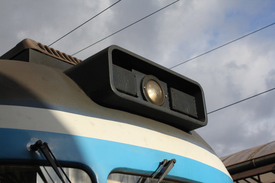 854 031-2