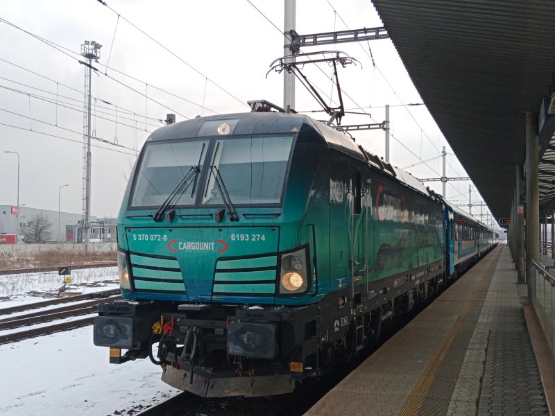 5370 072-8
