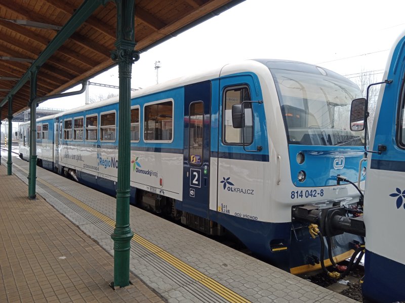 814 042-8