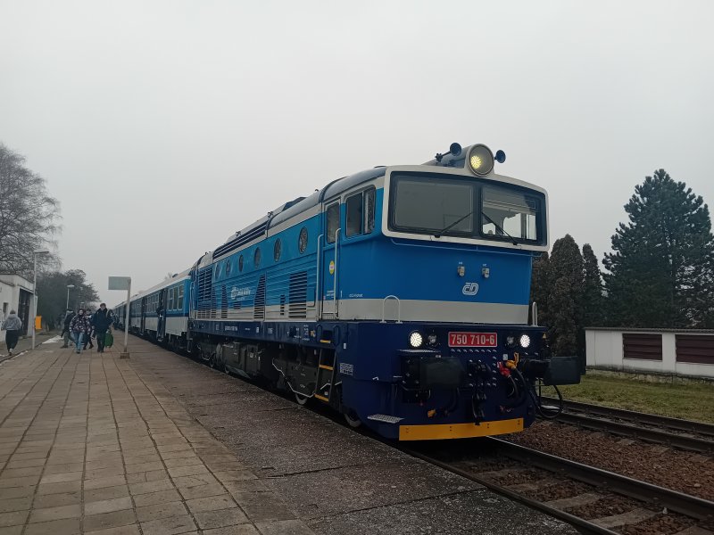 750 710-6