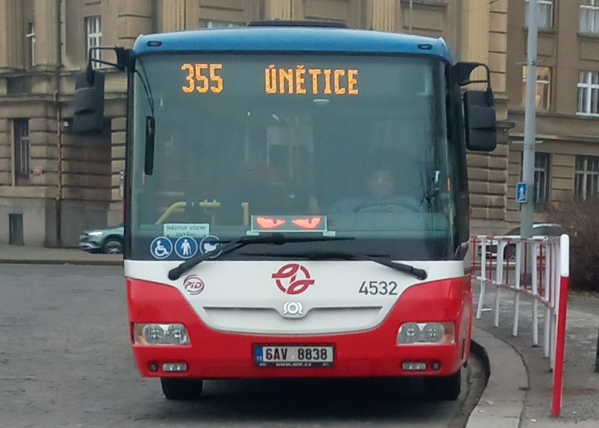 4532