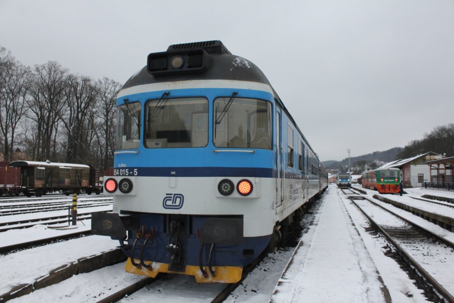 854 015-5