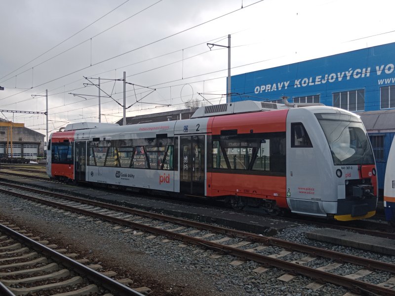 841 307-2