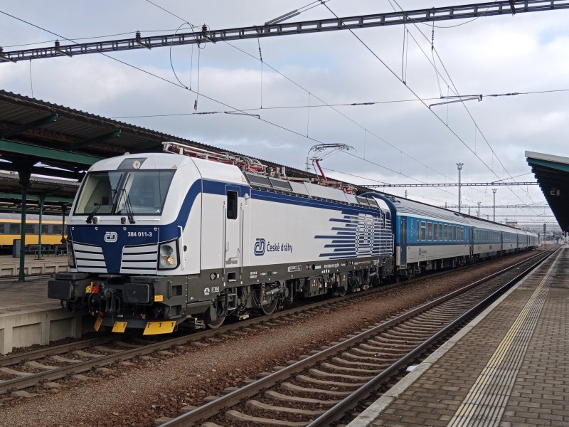 384 011-3