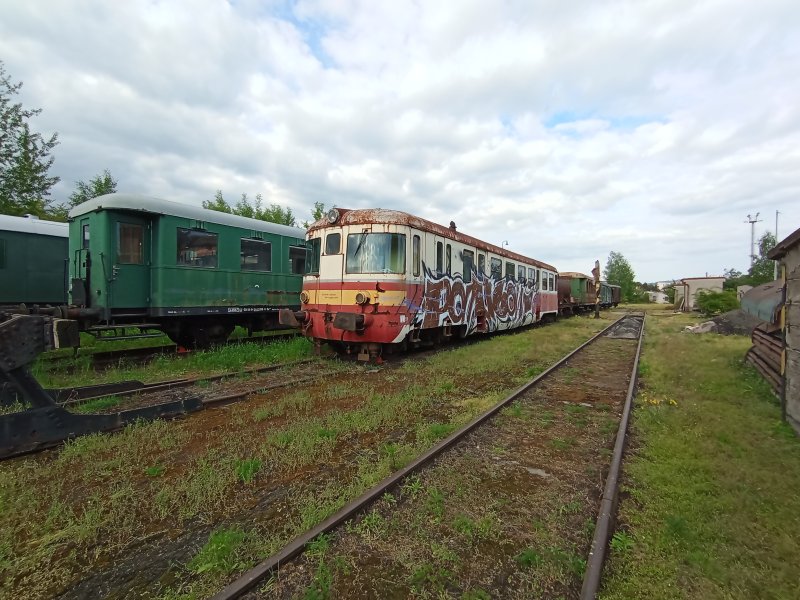 820 114