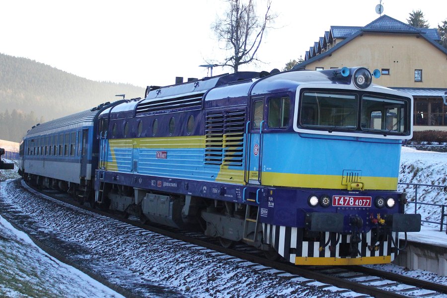 754 077-6