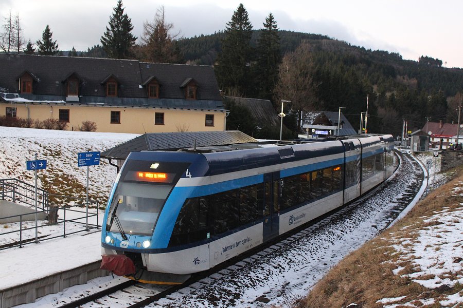 848 004-8