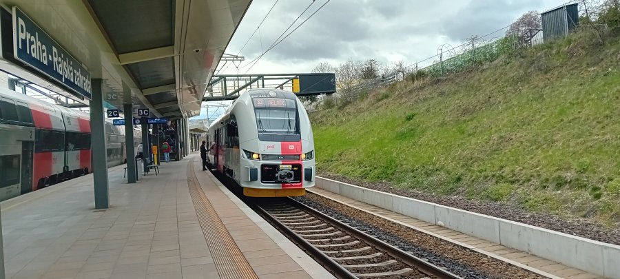 847 085-8