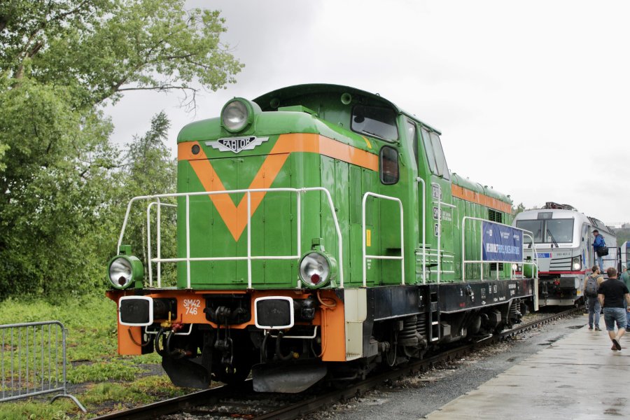 SM42-746