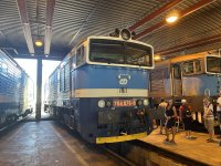 754 076-8