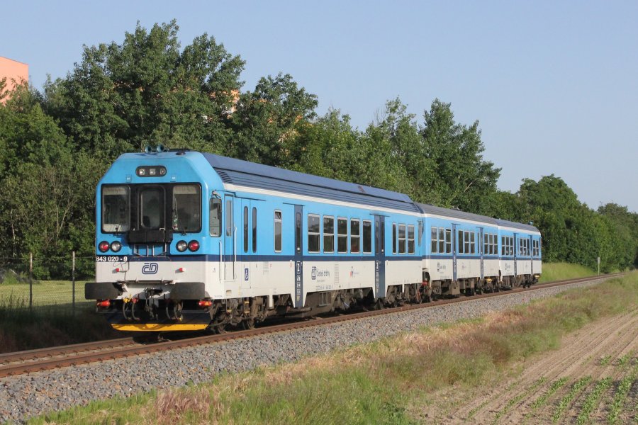 843 020-9