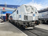 383 022-1
