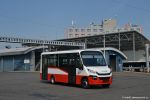 Nový minibus Dekstra budoucího evidenčního čísla 7517 v medlánecké vozovně
