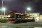 Nová tramvaj Škoda 45T budoucího ev. č. 1760 čekající na vyložení.